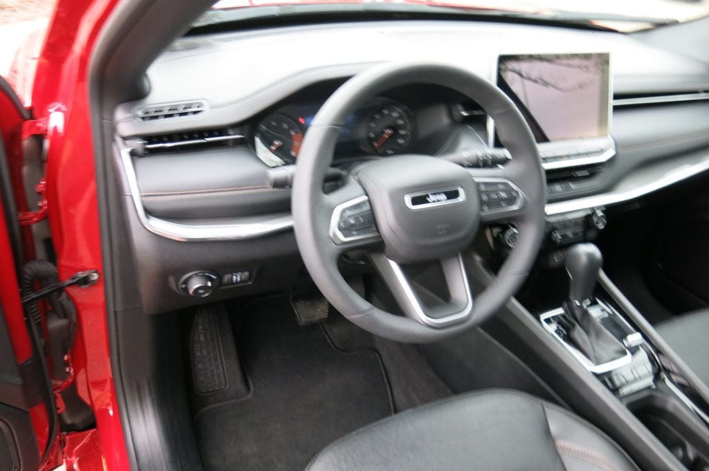 2023 Jeep Compass (RED) Edition 4x4 - 22996708 - 12