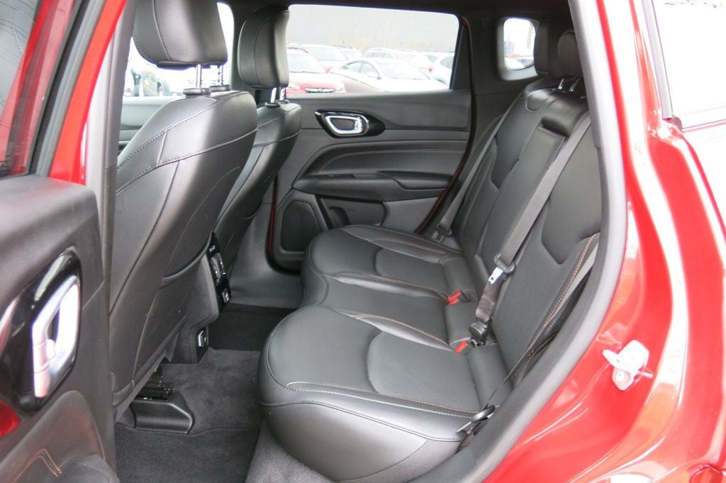 2023 Jeep Compass (RED) Edition 4x4 - 22996708 - 16