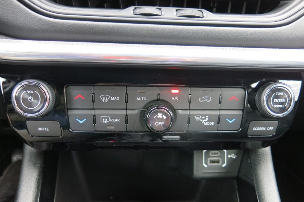 2023 Jeep Compass (RED) Edition 4x4 - 22996708 - 28