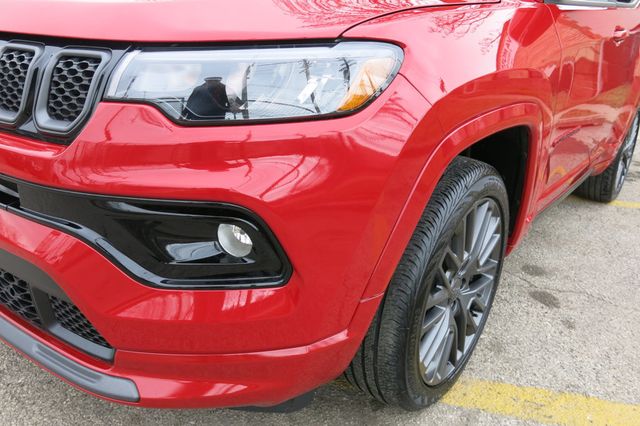 2023 Jeep Compass (RED) Edition 4x4 - 22996708 - 36
