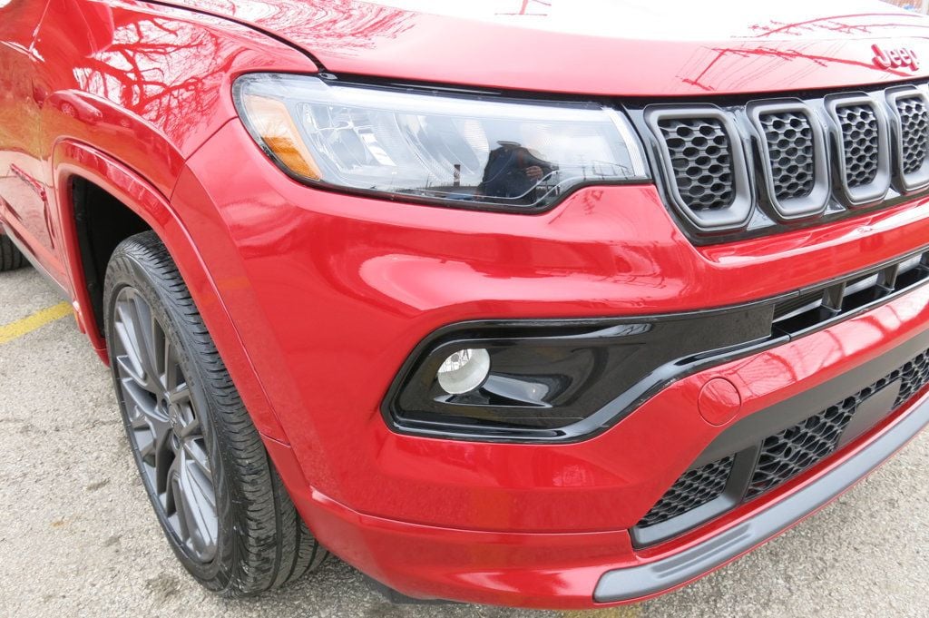 2023 Jeep Compass (RED) Edition 4x4 - 22996708 - 37