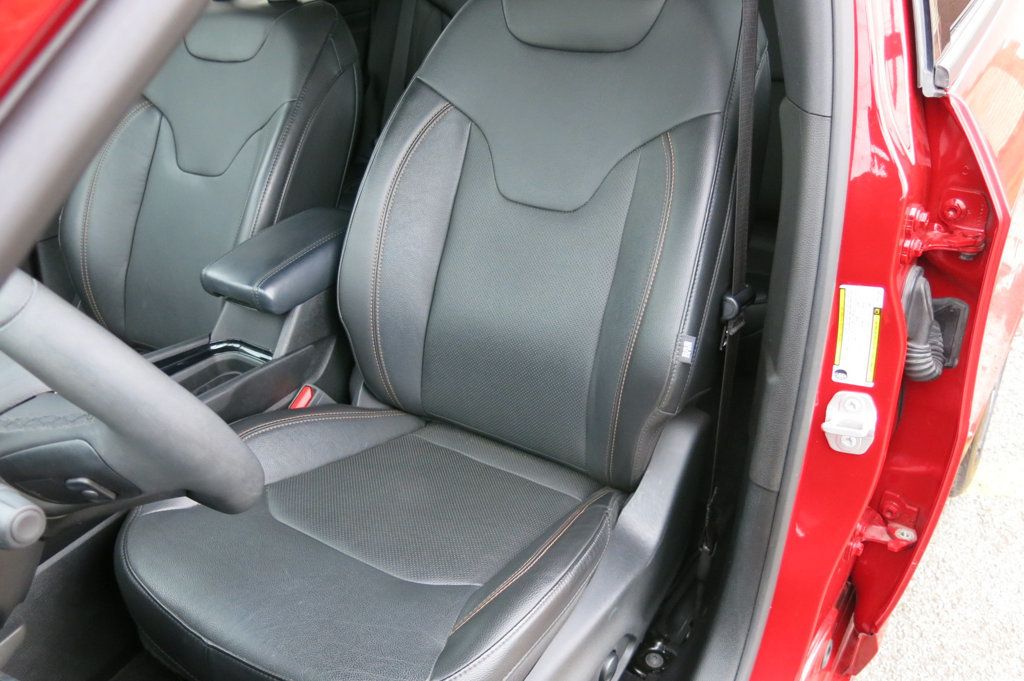 2023 Jeep Compass (RED) Edition 4x4 - 22996708 - 40