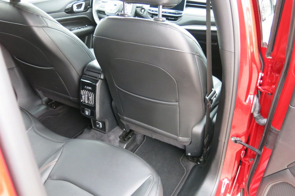 2023 Jeep Compass (RED) Edition 4x4 - 22996708 - 43