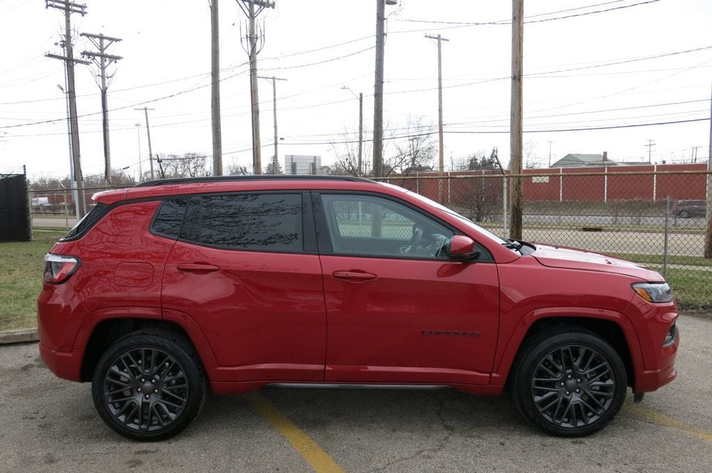 2023 Jeep Compass (RED) Edition 4x4 - 22996708 - 4