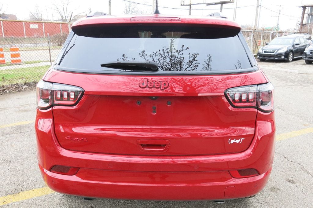 2023 Jeep Compass (RED) Edition 4x4 - 22996708 - 7