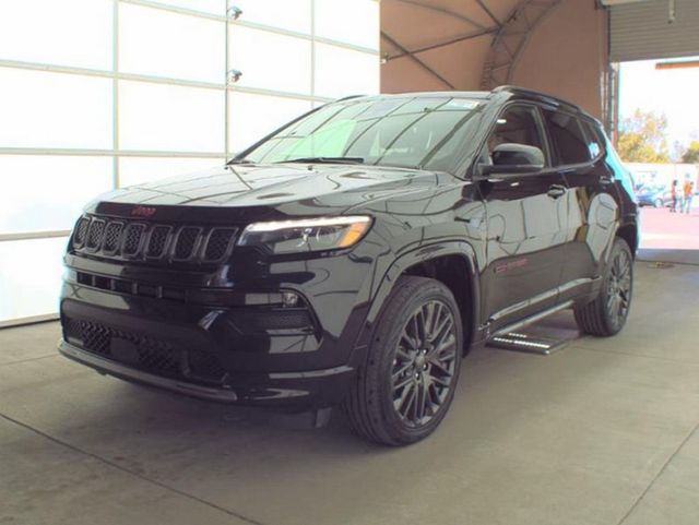 2023 Jeep Compass (RED) Edition 4x4 - 22951993 - 1