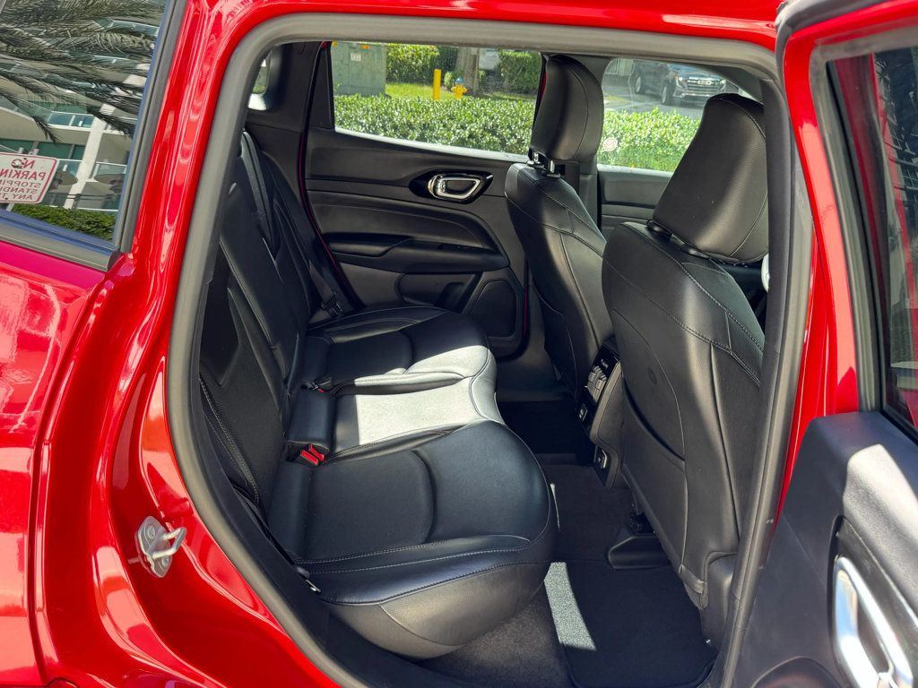 2023 Jeep Compass (RED) Edition 4x4 - 22943569 - 10