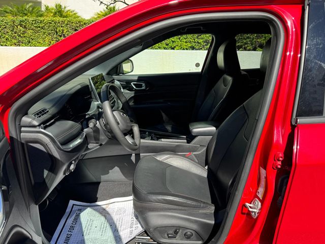 2023 Jeep Compass (RED) Edition 4x4 - 22943569 - 13