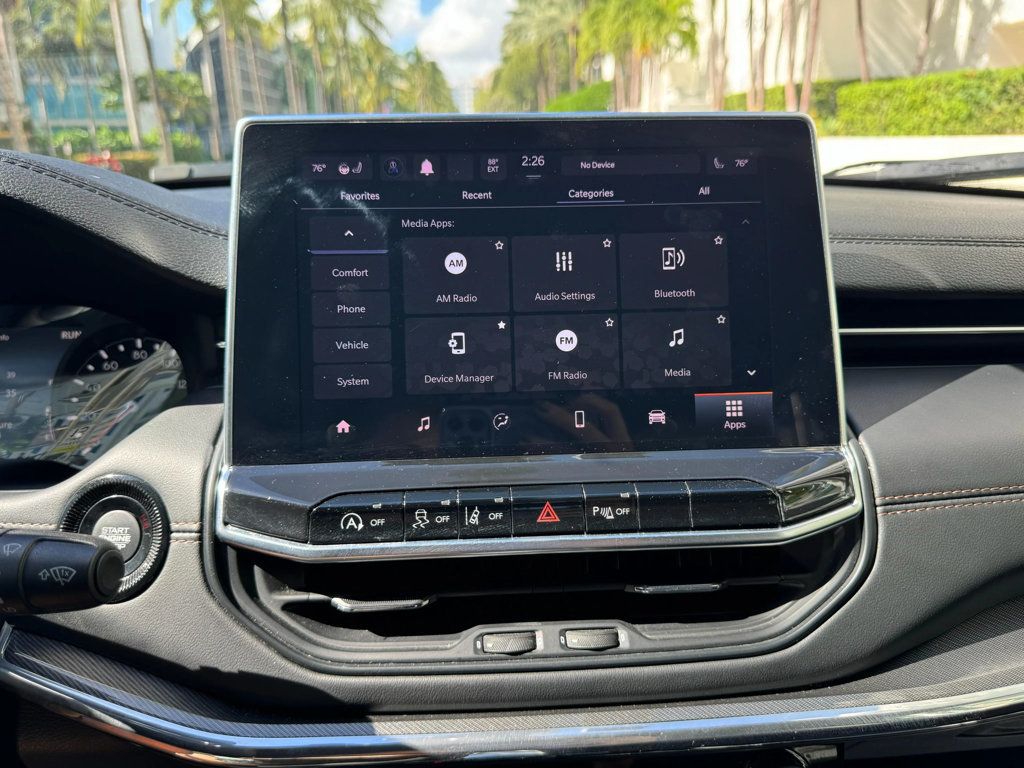 2023 Jeep Compass (RED) Edition 4x4 - 22943569 - 33