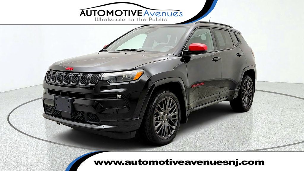 2023 Jeep Compass (RED) Edition 4x4 - 23081767 | Video 1
