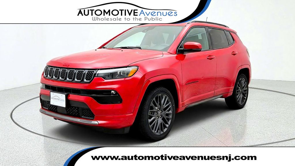 2023 Jeep Compass (RED) Edition 4x4 - 23090364 | Video 1
