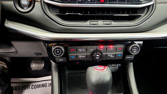 2023 Jeep Compass (RED) Edition 4x4 w/ Elite Group & Panoramic Roof - 23090364 - 17
