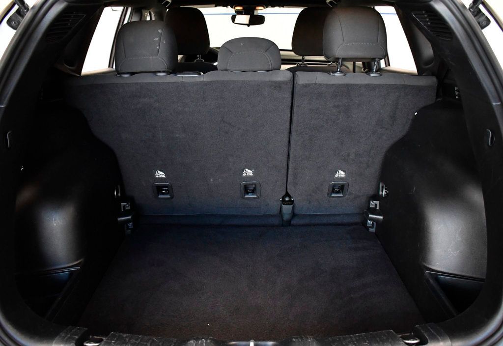 2023 Jeep Compass Sport 4x4 - 23018202 - 12