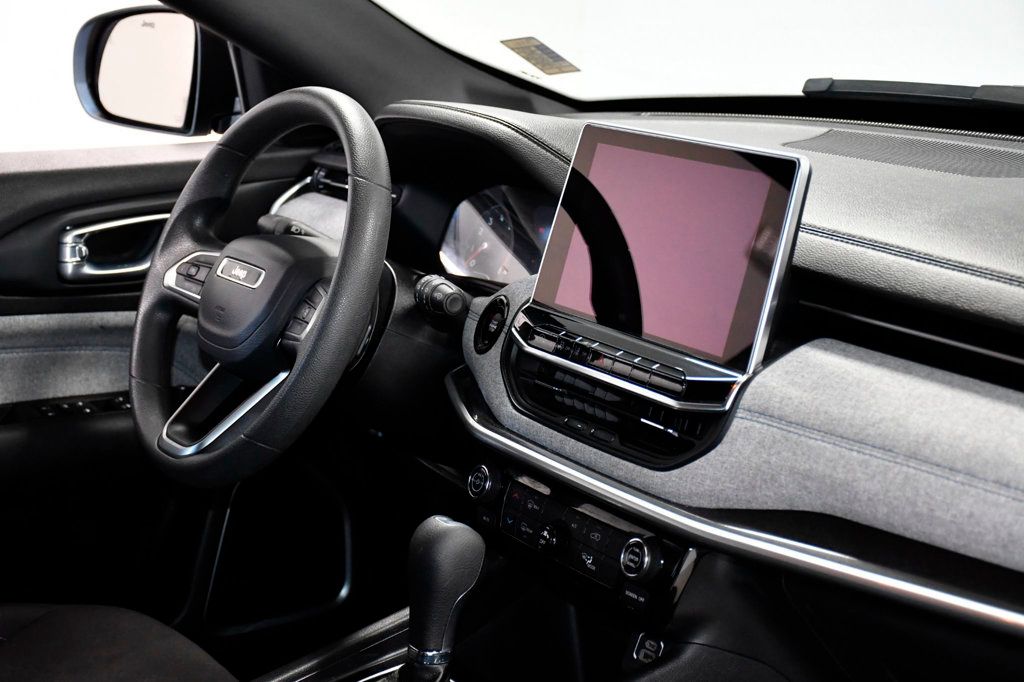 2023 Jeep Compass Sport 4x4 - 23018202 - 16