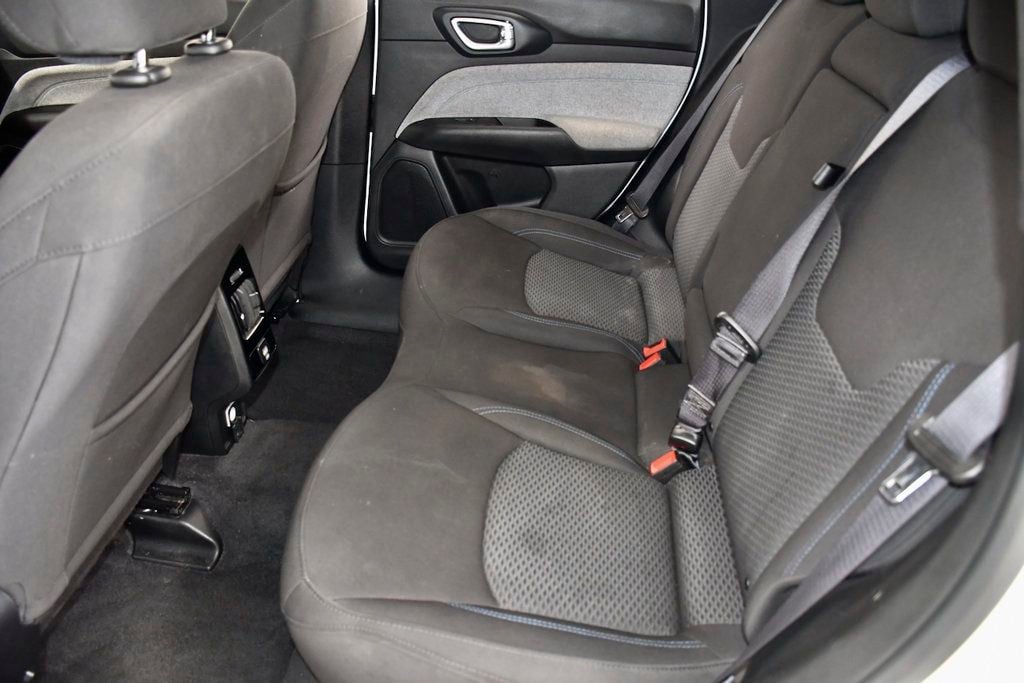 2023 Jeep Compass Sport 4x4 - 23068819 - 9