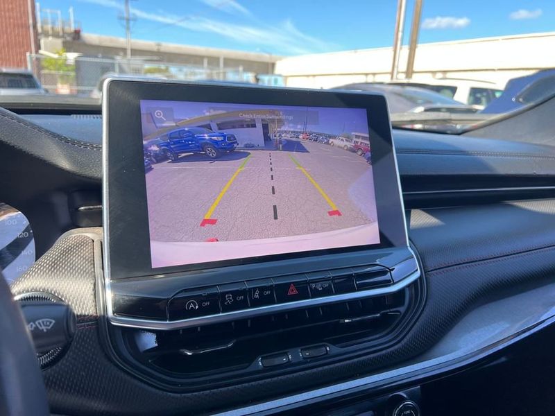 2023 Jeep Compass Trailhawk 4x4 - 22865605 - 17