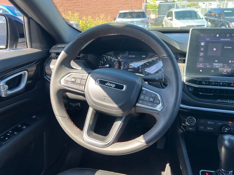 2023 Jeep Compass Trailhawk 4x4 - 22865605 - 18