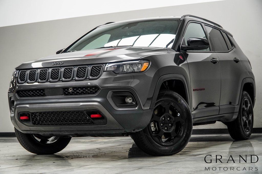 2023 Jeep Compass Trailhawk 4x4 - 22945461 | Video 1