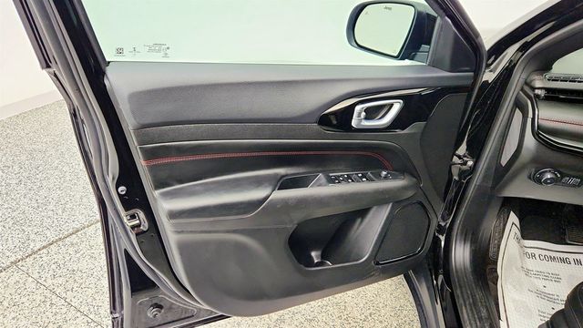 2023 Jeep Compass Trailhawk 4x4 - 23004179 - 9