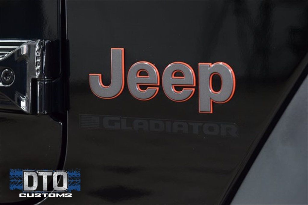 2023 Jeep Gladiator Mojave - 22875144 - 13