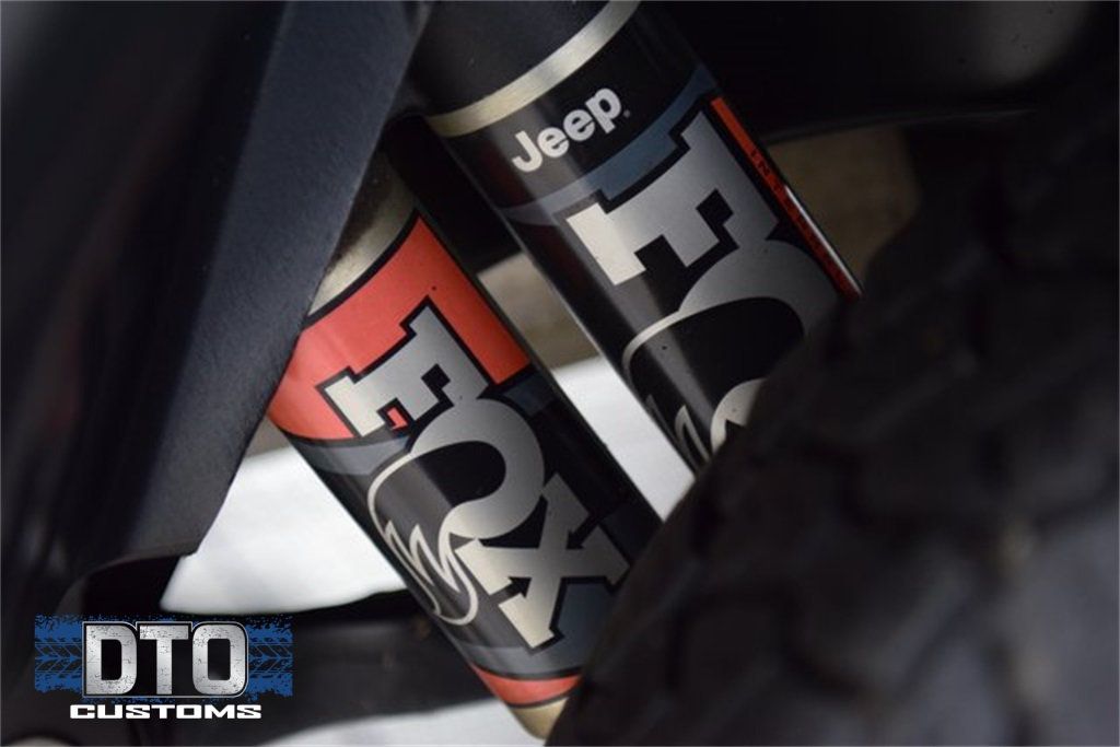 2023 Jeep Gladiator Mojave - 22875144 - 25