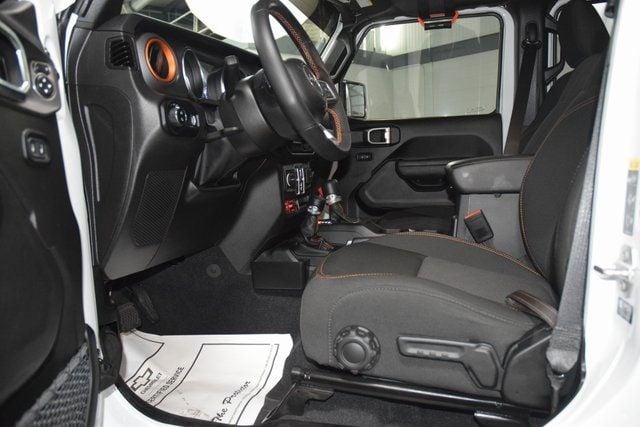 2023 Jeep Gladiator Mojave - 22918731 - 35