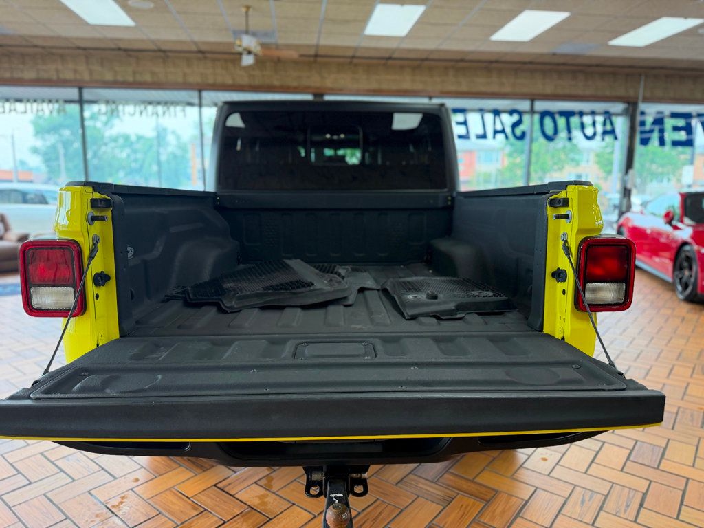 2023 Jeep Gladiator Mojave 4x4 - 23054732 - 21