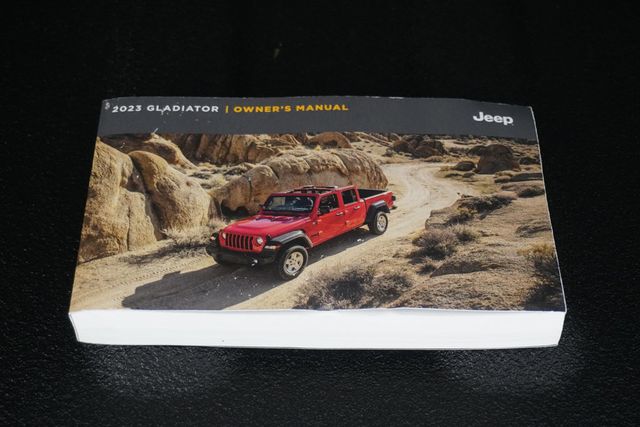 2023 Jeep Gladiator Mojave 4x4 - 23020454 - 26