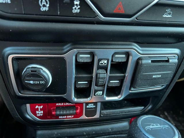 2023 Jeep Gladiator Mojave 4x4 - 22979426 - 17