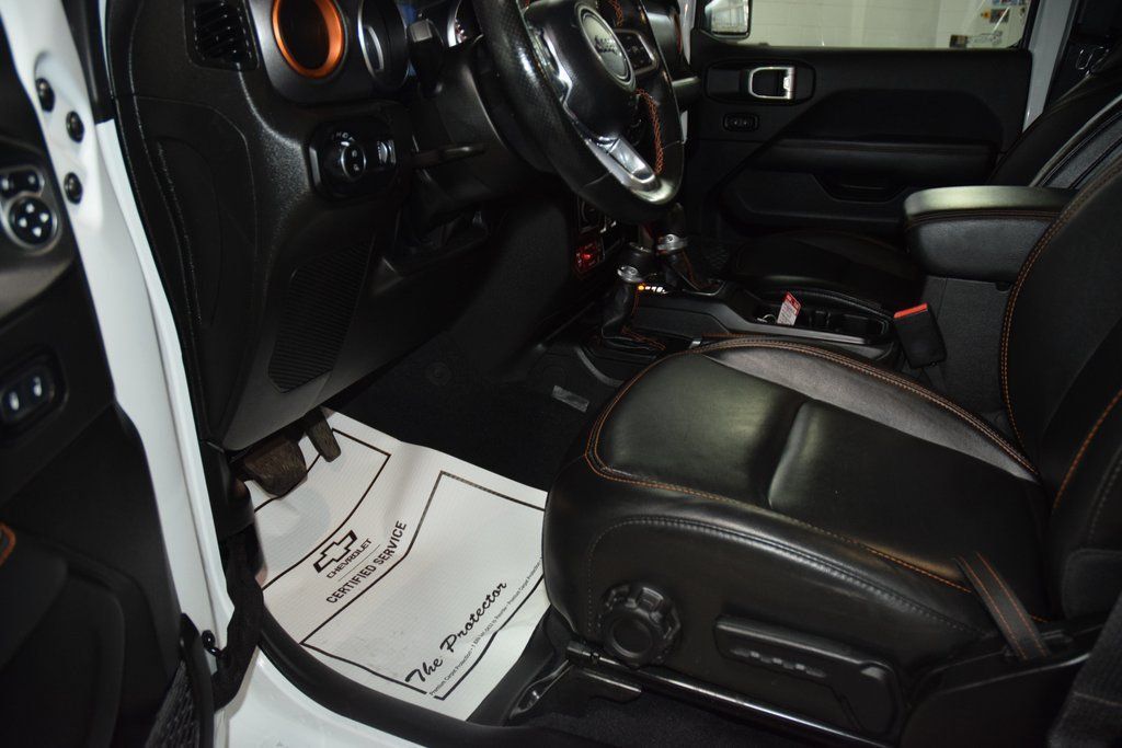 2023 Jeep Gladiator Mojave 4x4 - 22979426 - 39