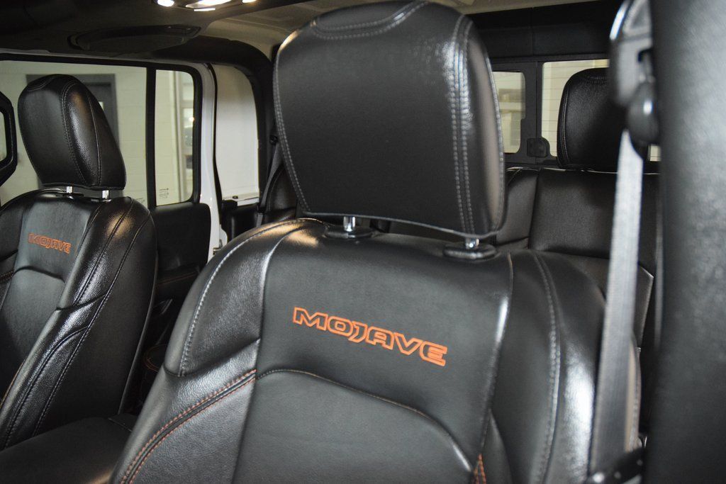 2023 Jeep Gladiator Mojave 4x4 - 22979426 - 40