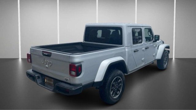 2023 Jeep Gladiator Overland 4x4 - 22993324 - 3