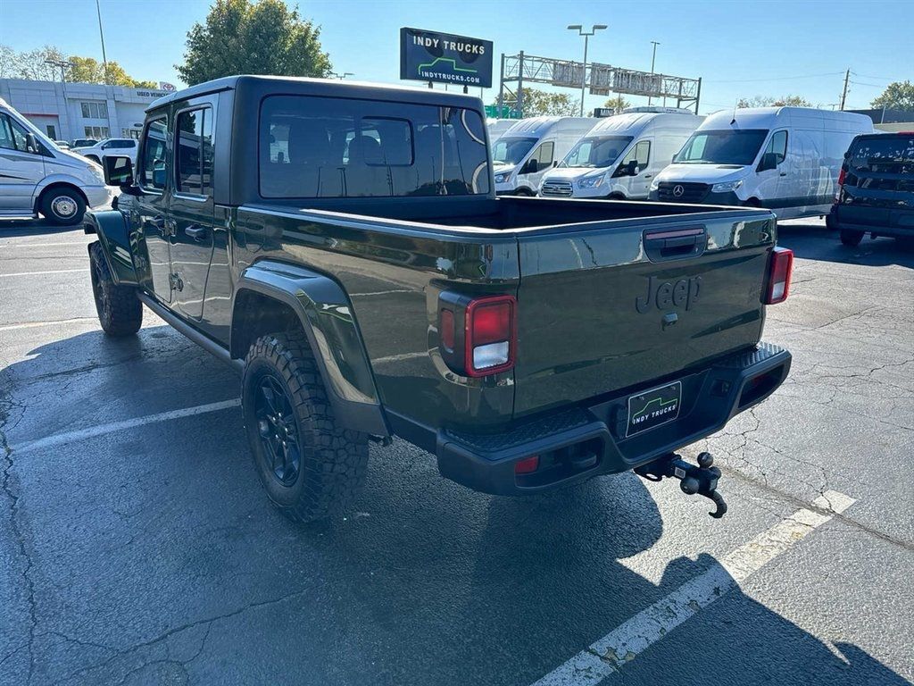 2023 Jeep Gladiator Sport - 22638505 - 5