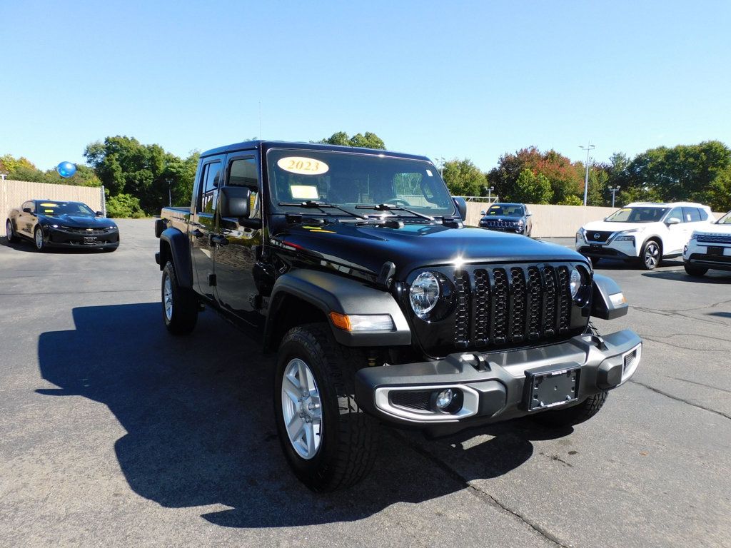 2023 Jeep Gladiator Sport S 4x4 - 22577810 - 4