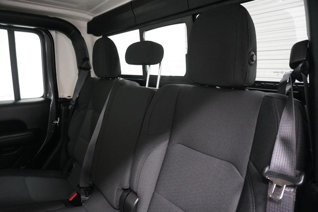 2023 Jeep Gladiator Sport S 4x4 - 23020452 - 14