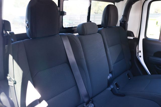 2023 Jeep Gladiator Sport S 4x4 - 22987814 - 16