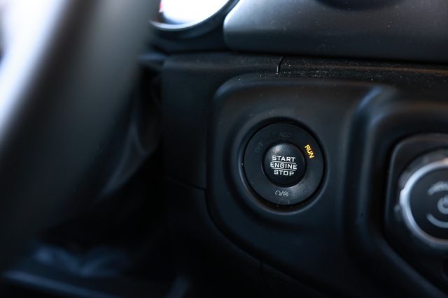 2023 Jeep Gladiator Sport S 4x4 - 22987814 - 34