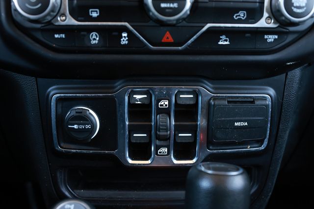 2023 Jeep Gladiator Sport S 4x4 - 22987814 - 37