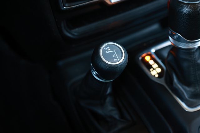 2023 Jeep Gladiator Sport S 4x4 - 22987814 - 45