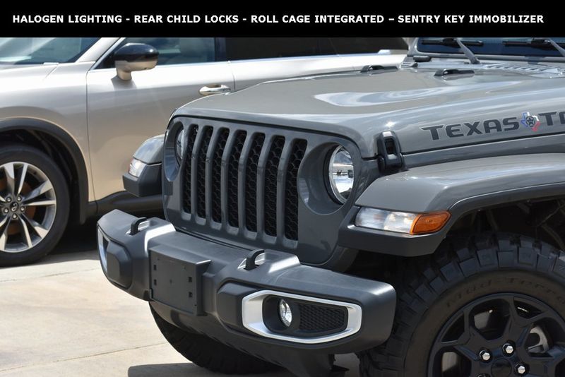 2023 Jeep Gladiator Texas Trail photo 2