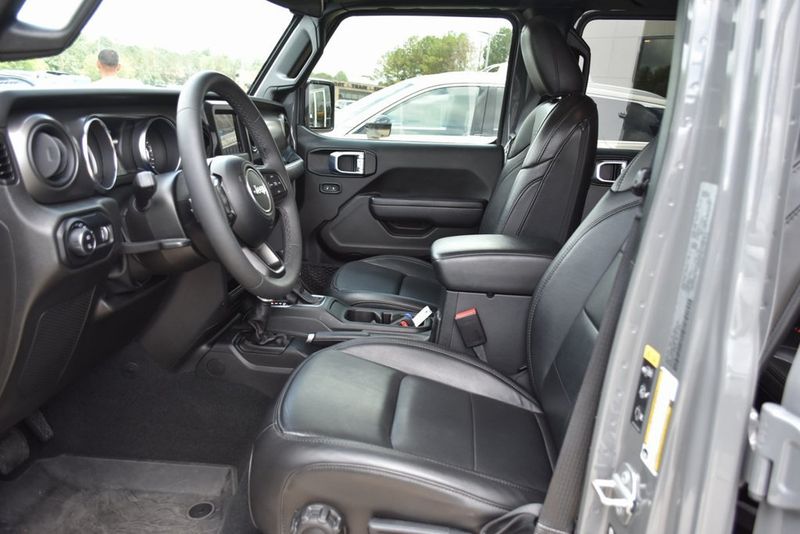 2023 Jeep Gladiator Texas Trail photo 29