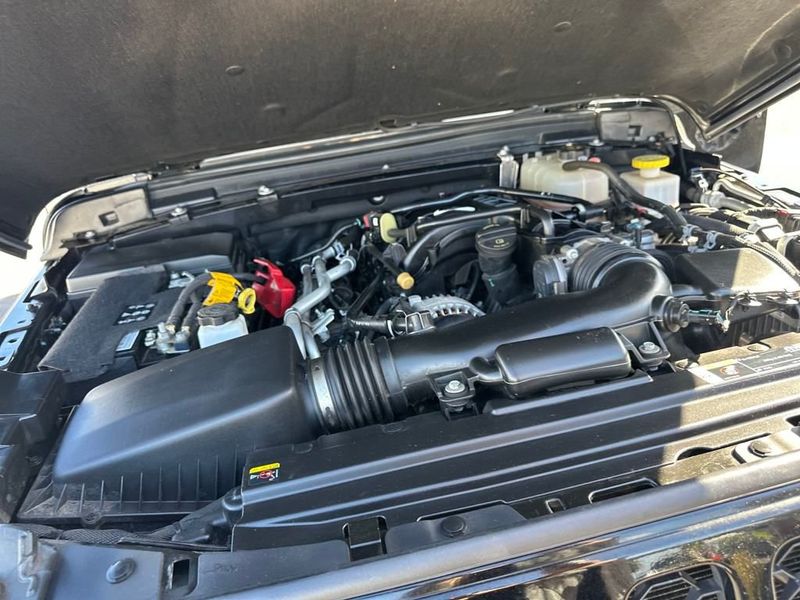 2023 Jeep Gladiator Willys 4x4 - 22936240 - 21