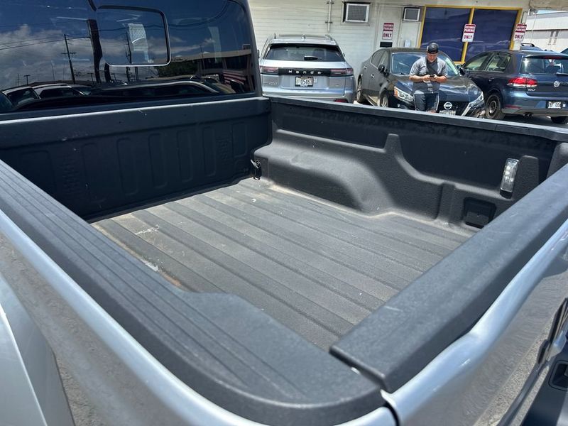 2023 Jeep Gladiator Willys 4x4 - 23031787 - 20