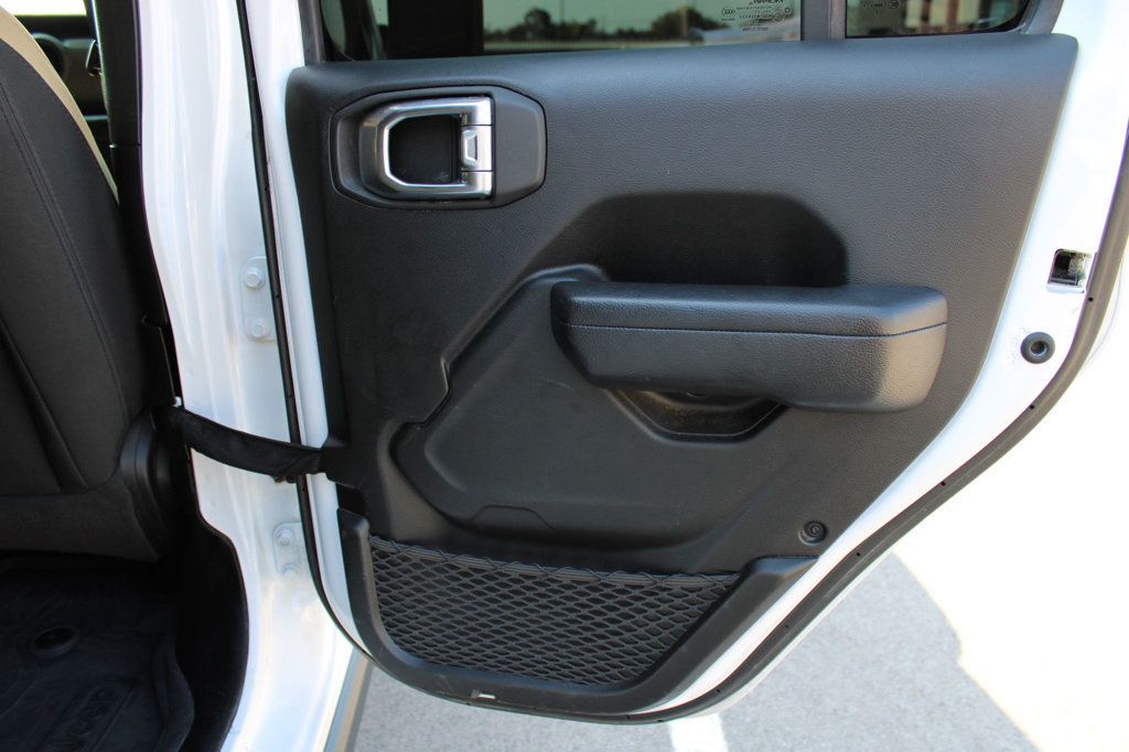 2023 Jeep Gladiator Willys 4x4 - 23069394 - 15