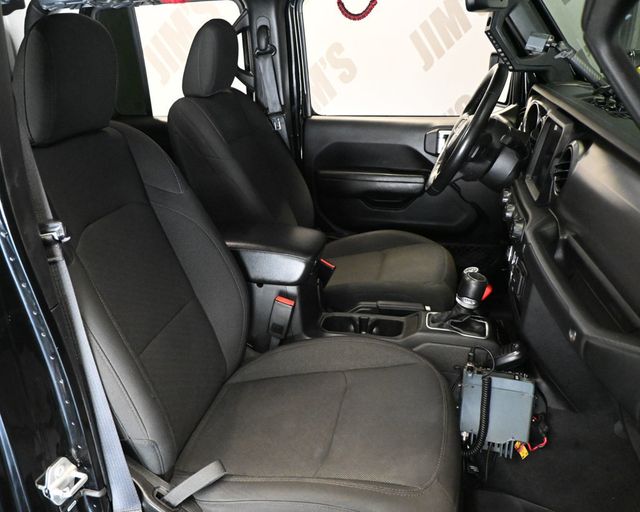 2023 Jeep Gladiator Willys Sport S 4x4  - 23083096 - 24