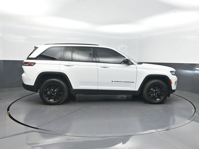 2023 Jeep Grand Cherokee Altitude - 23056891 - 28