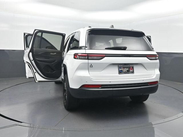2023 Jeep Grand Cherokee Altitude - 23056891 - 32