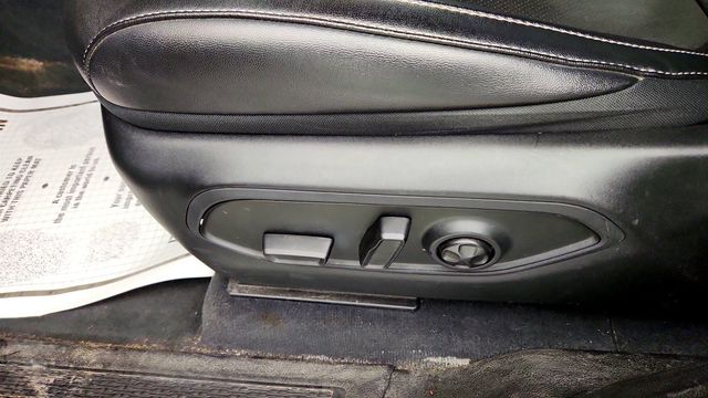 2023 Jeep Grand Cherokee Altitude 4x4 w/ Power Sunroof - 23029268 - 11