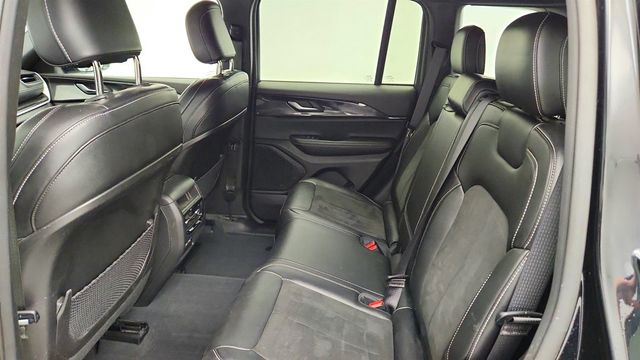 2023 Jeep Grand Cherokee Altitude 4x4 w/ Power Sunroof - 23029268 - 19