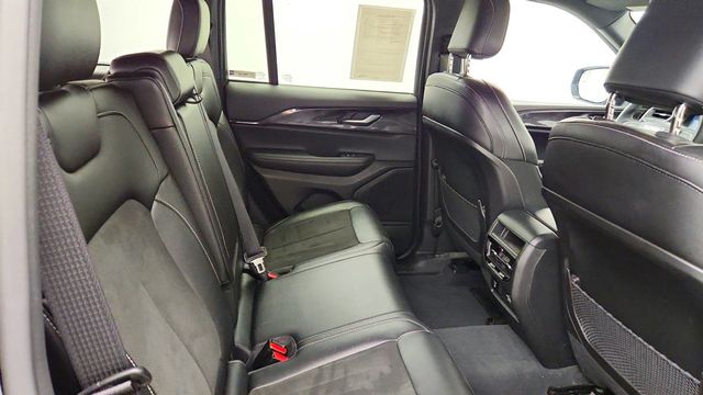 2023 Jeep Grand Cherokee Altitude 4x4 w/ Power Sunroof - 23029268 - 21